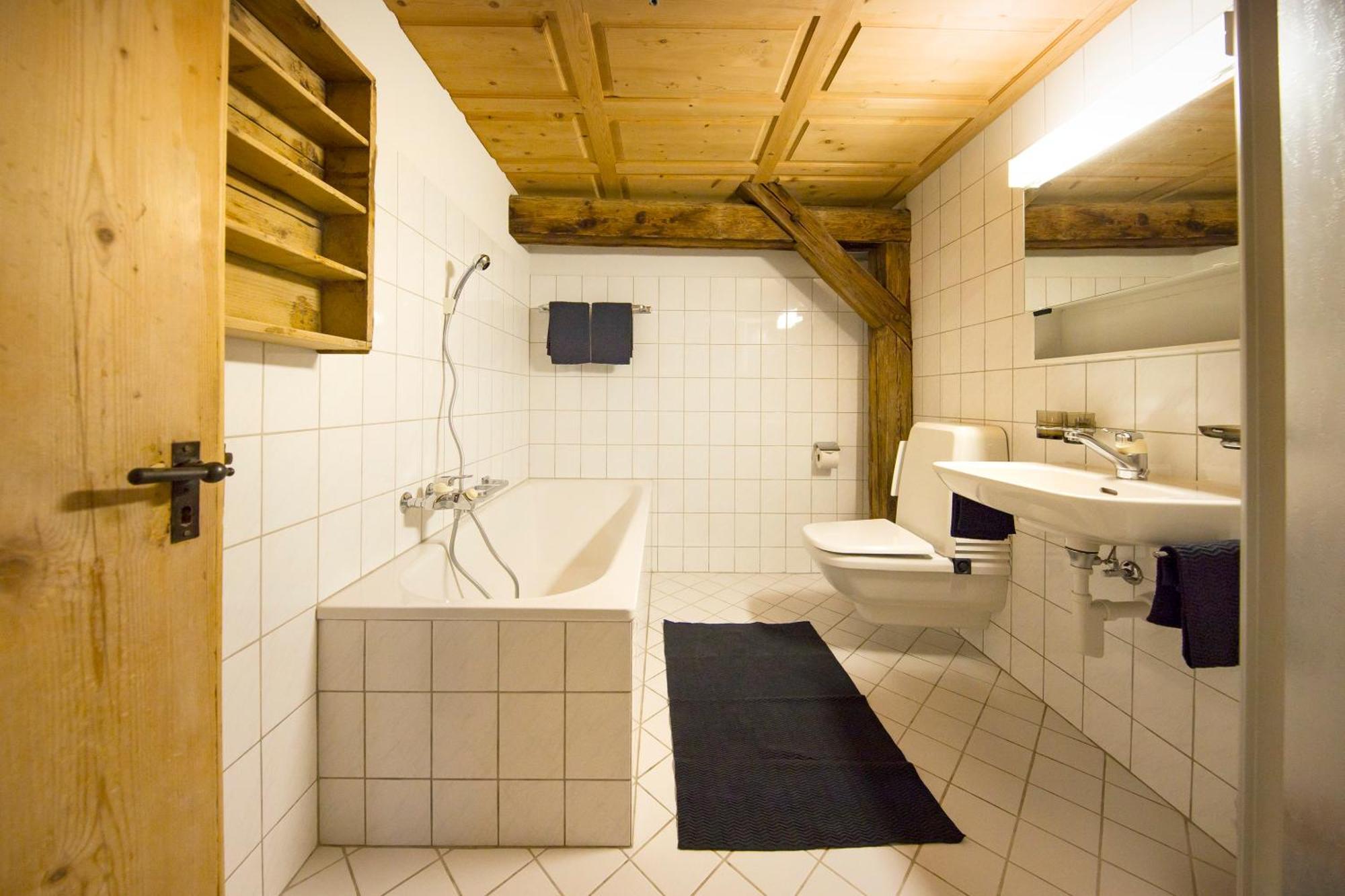 Hotel Chasa Chalavaina Мюстаір Номер фото